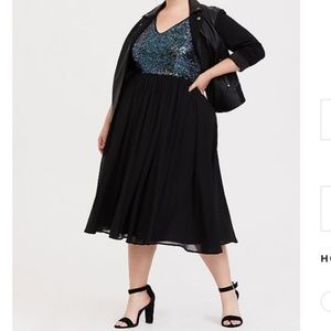 New Torrid BLACK SEQUIN CHIFFON SKATER MIDI DRESS